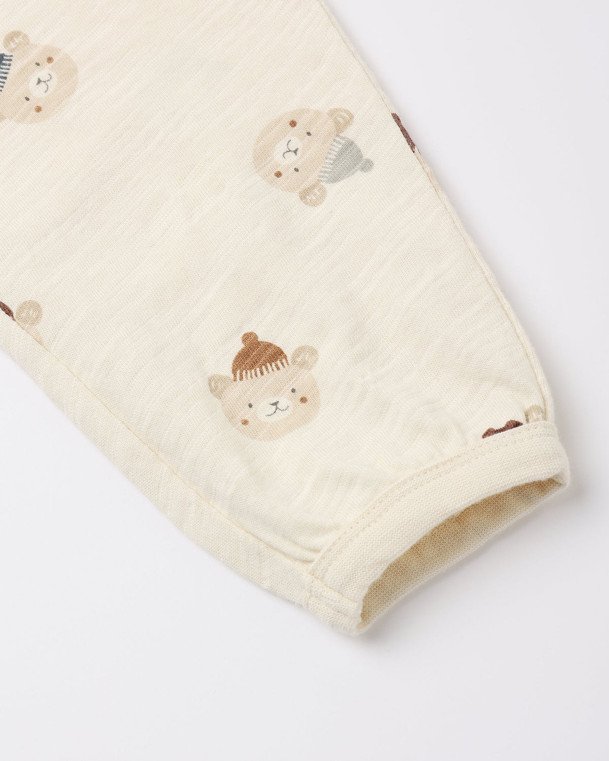 Relaxed Set Winter Bears
