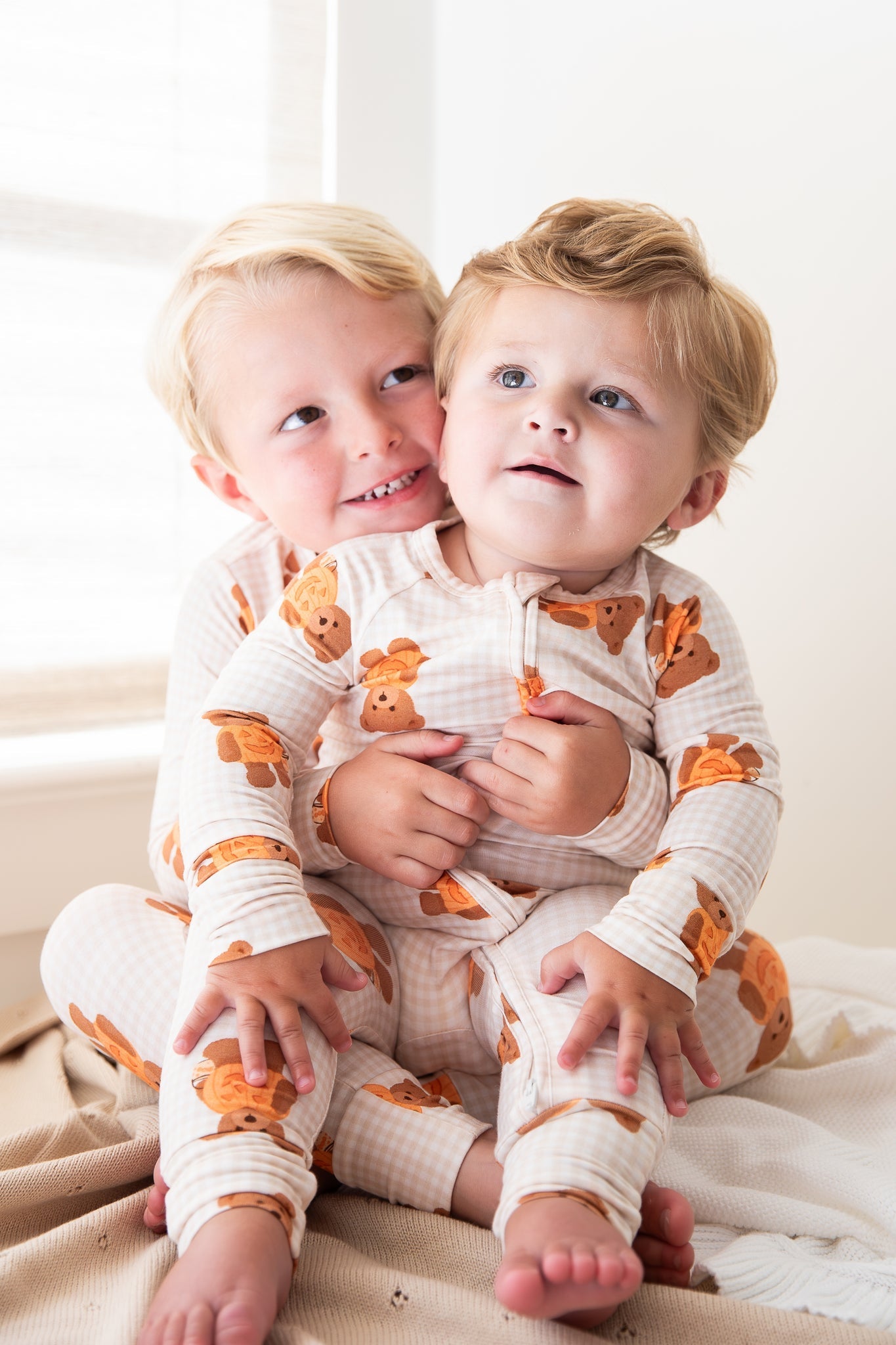 Gingham Little Boo Bear Zipper Romper