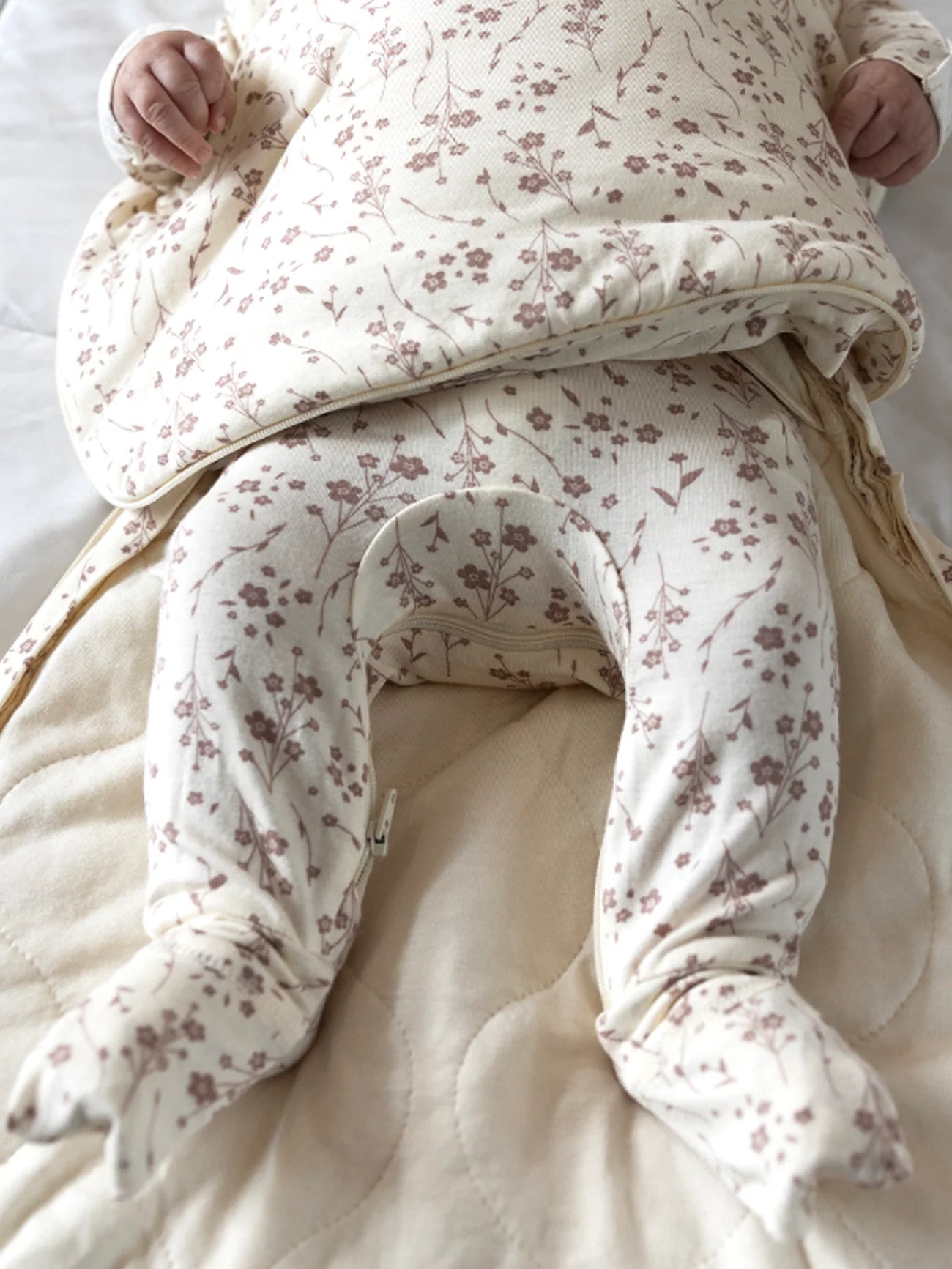 Günamuna Bamboo Swaddle Sleep Bag