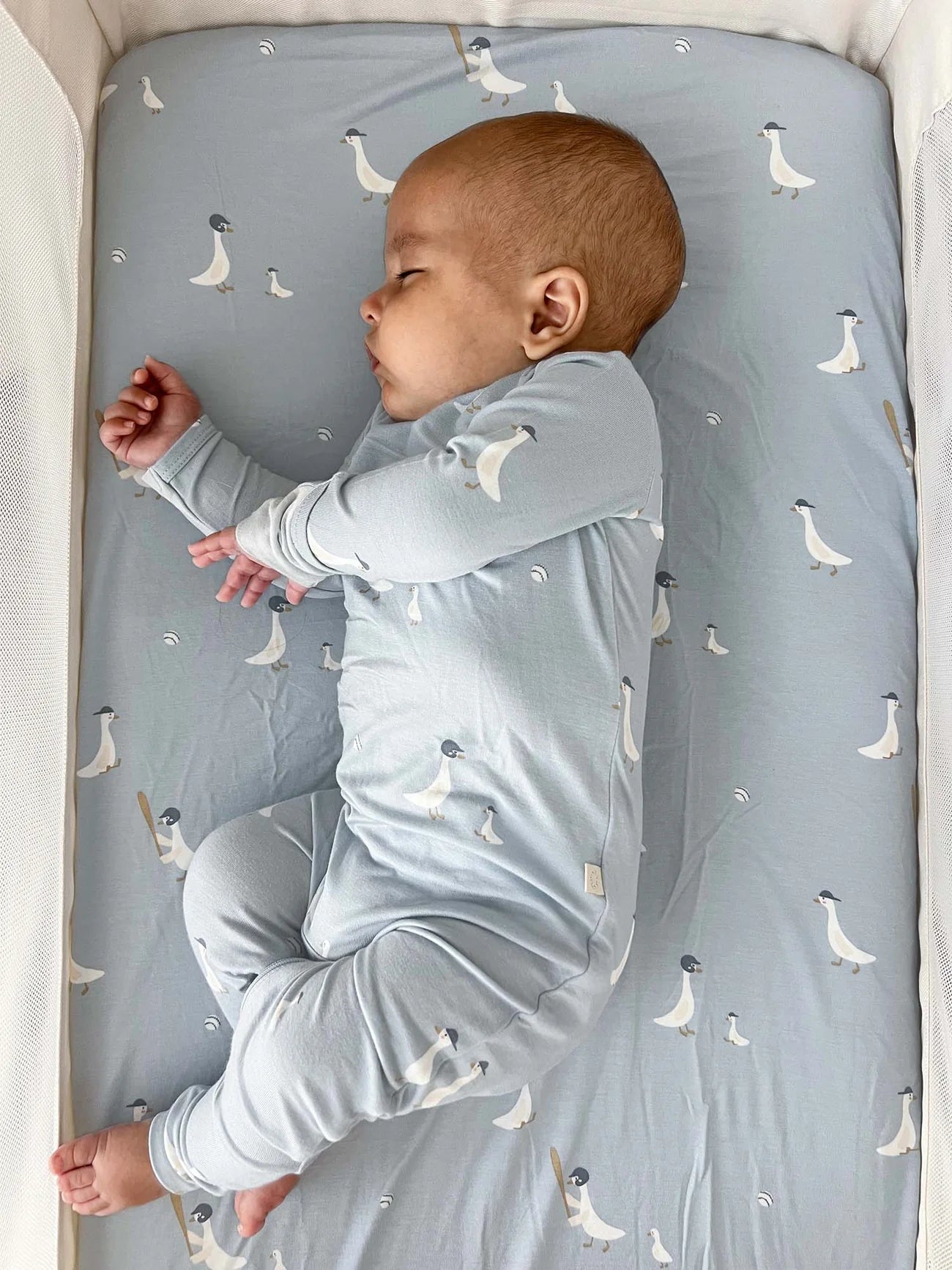 Gunamuna Bamboo Convertible PJ Baseball Goose