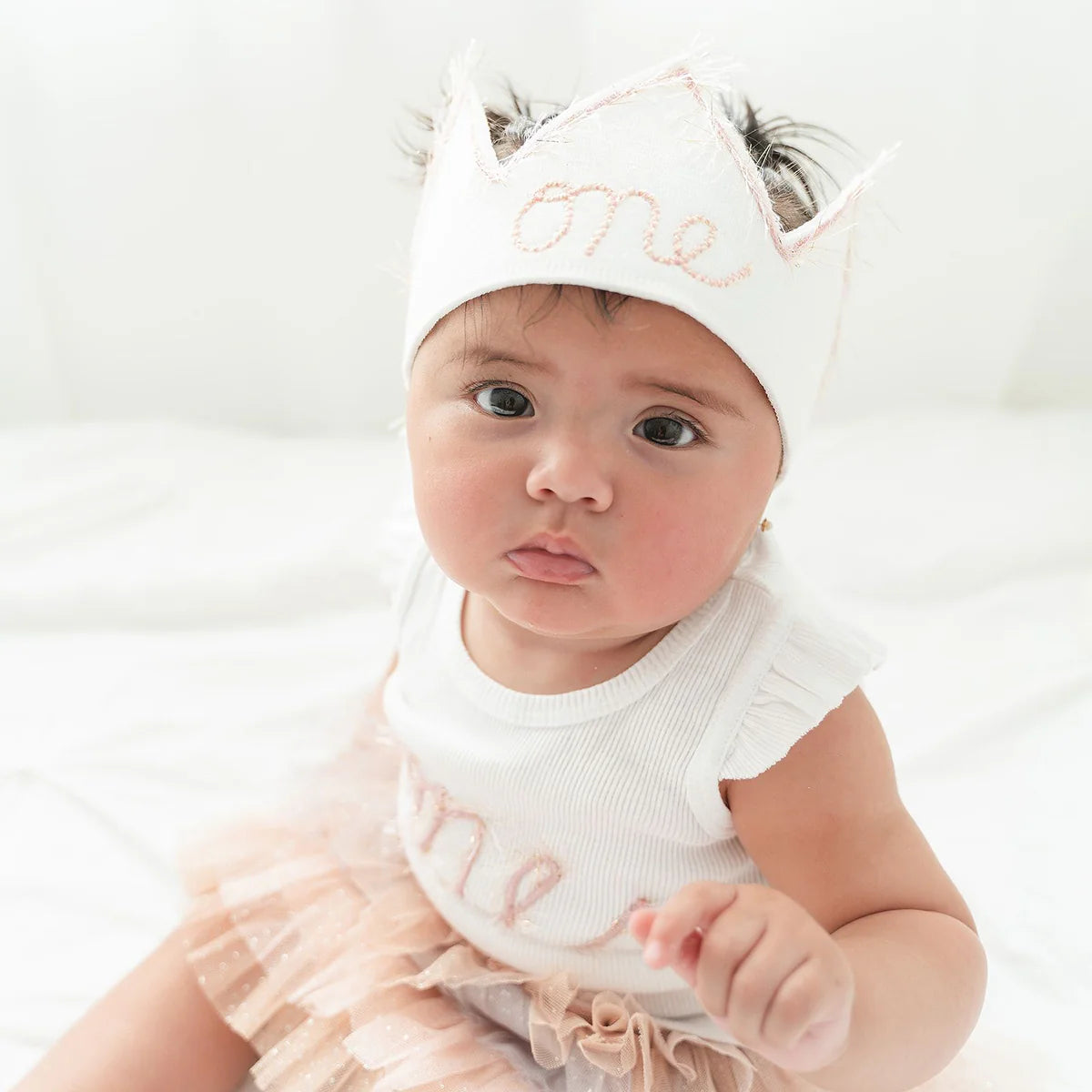 oh baby! “One” Linen Crown Blush