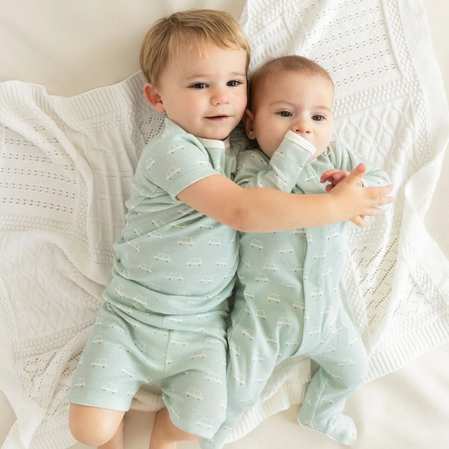 Beep Beep Organic Cotton Magnetic Footie