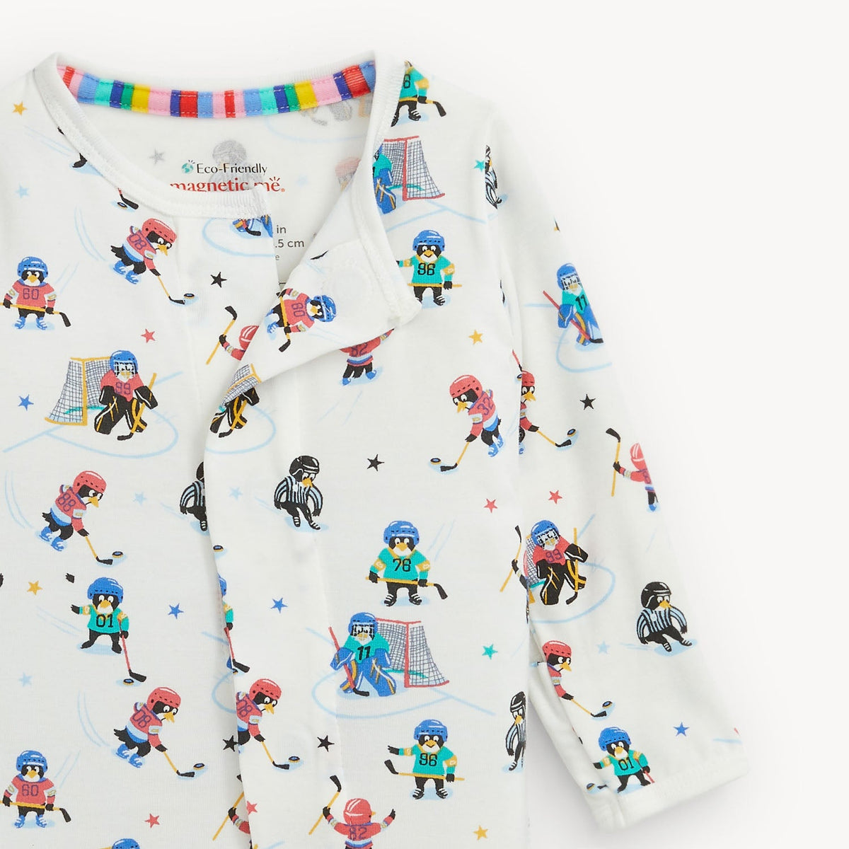 Magnetic Me Mighty Penguins Modal Magnetic Footie