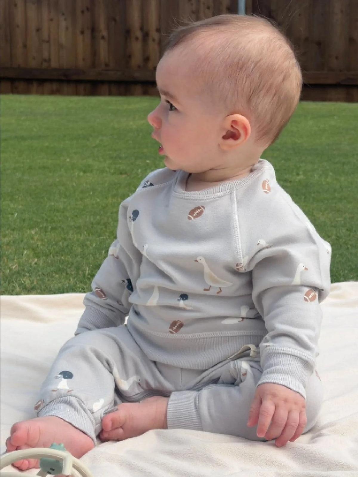 Fleece Sweatsuit Football Goose