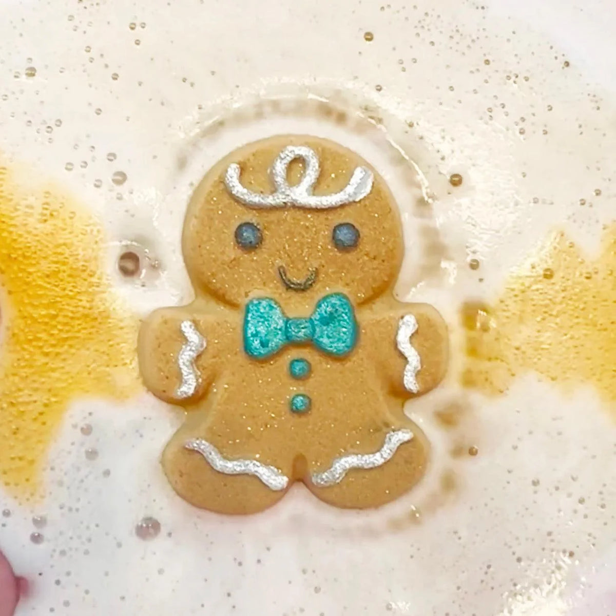 Gingerbread Man Prize Bath Bomb