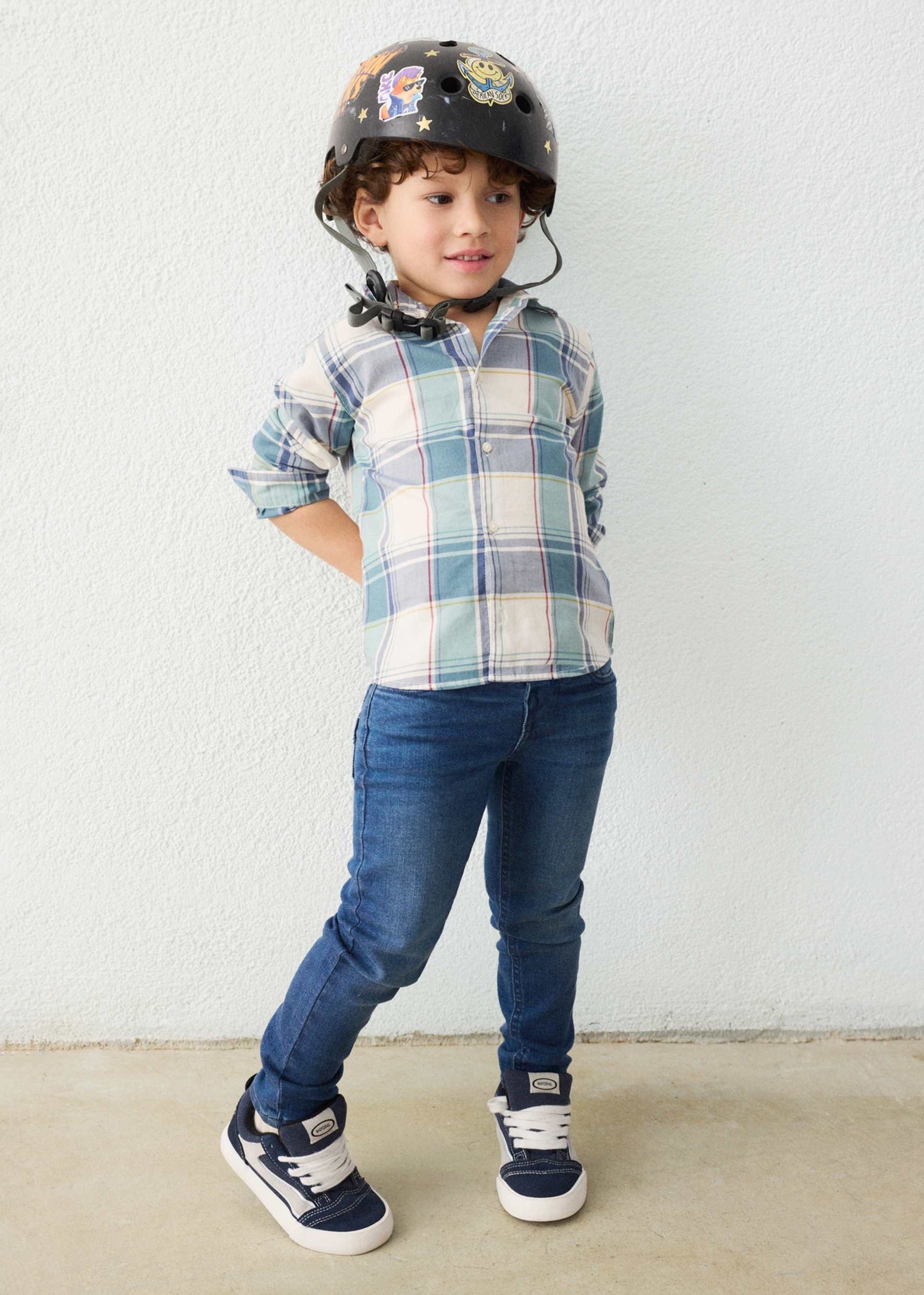 Basic Slim Fit Jeans