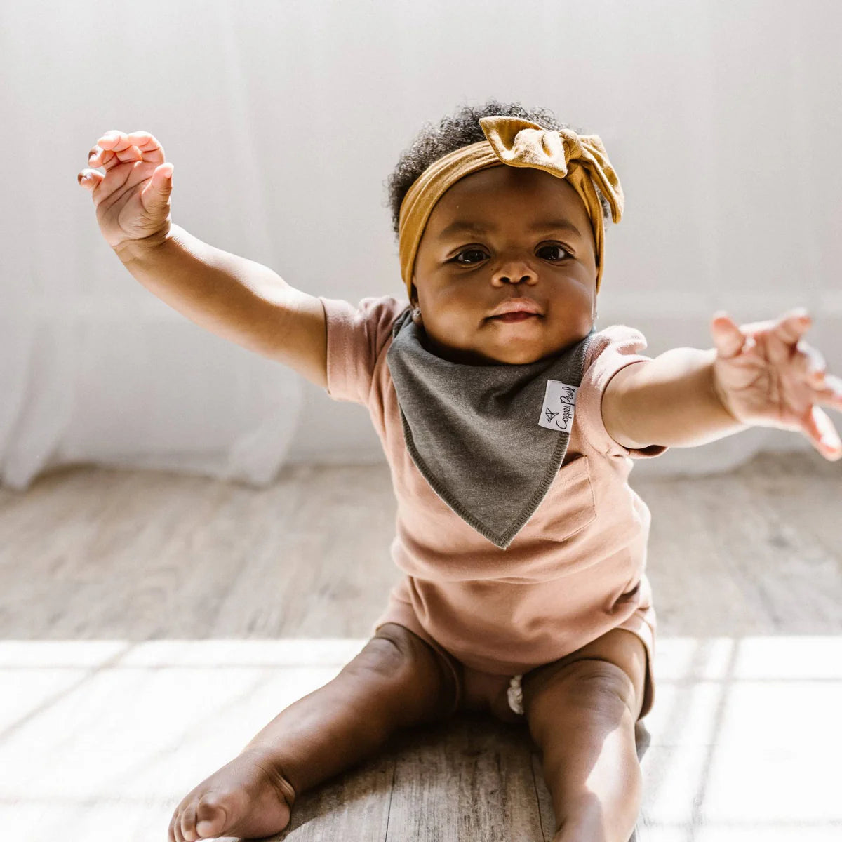 Lennon Bandana Bib Set