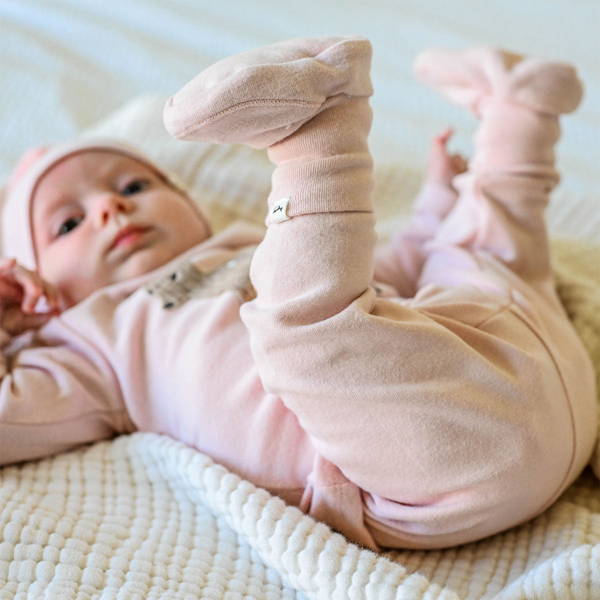oh baby! Baby Snowdrift Booties - Dusty Pink