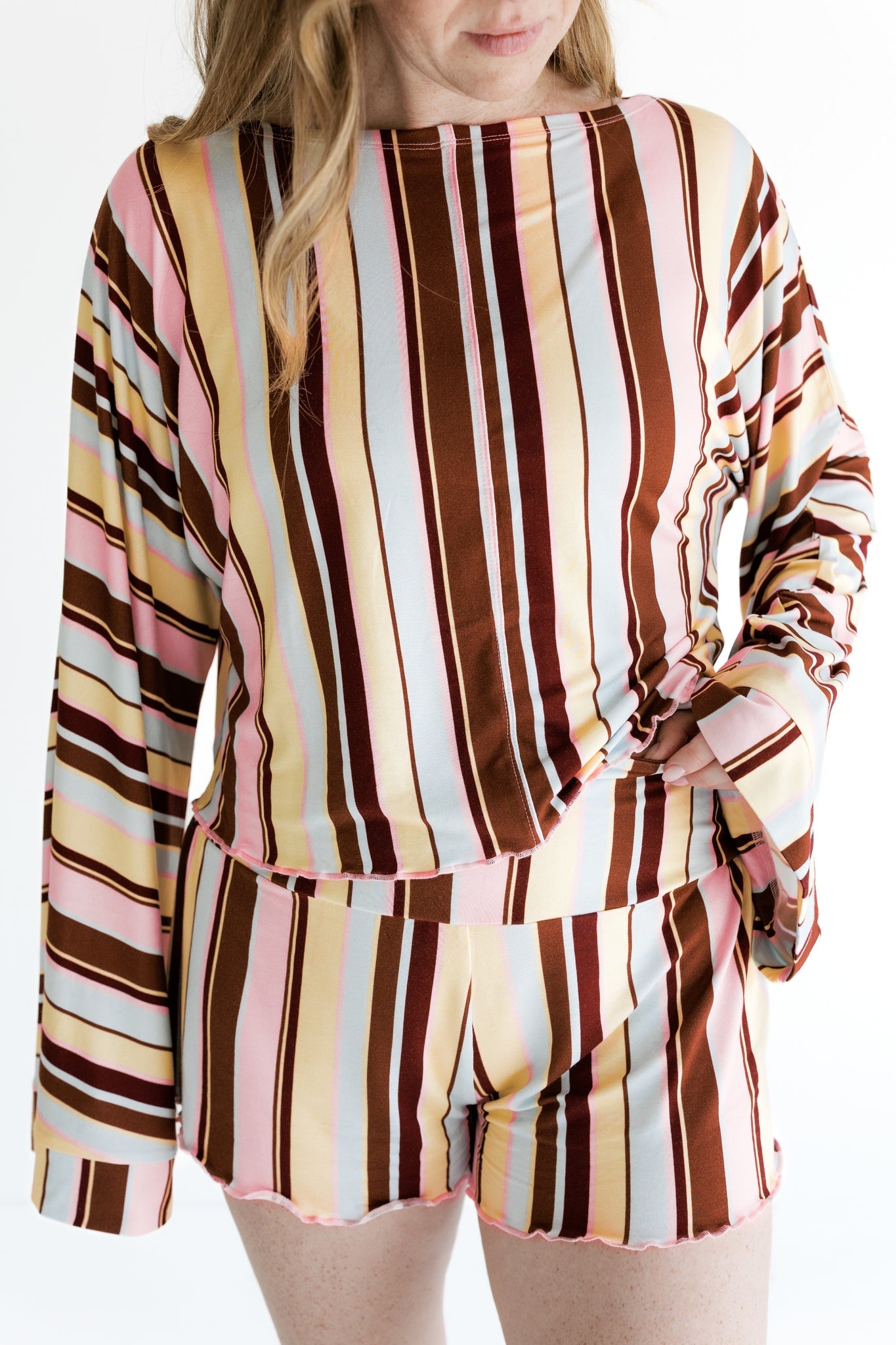 Capri Stripe Women’s Relaxed Sleeve Set