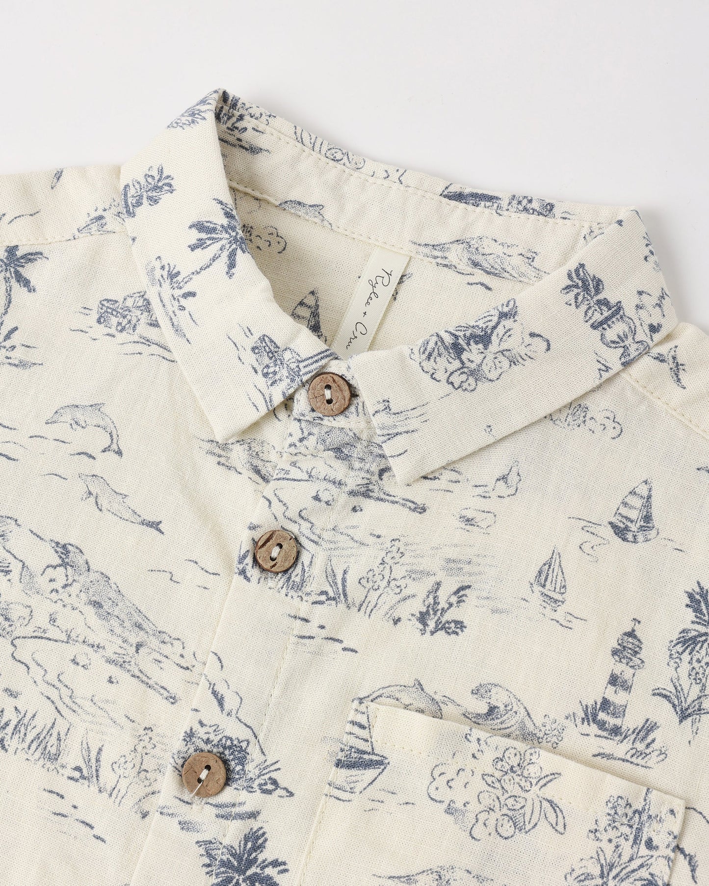 Collared Short Sleeve Shirt || Ocean Toile