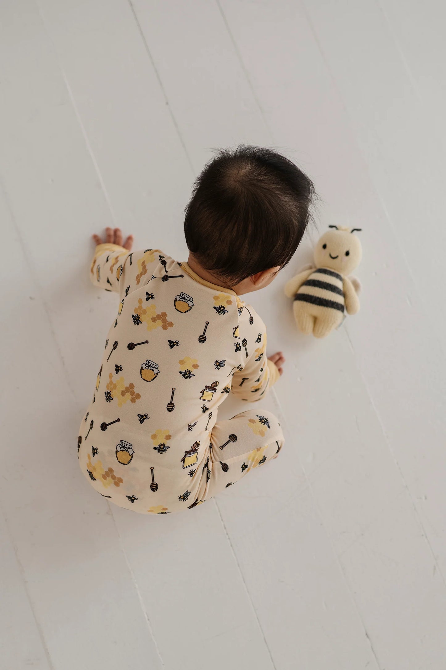 Long Sleeve Zip Romper Honey Bees