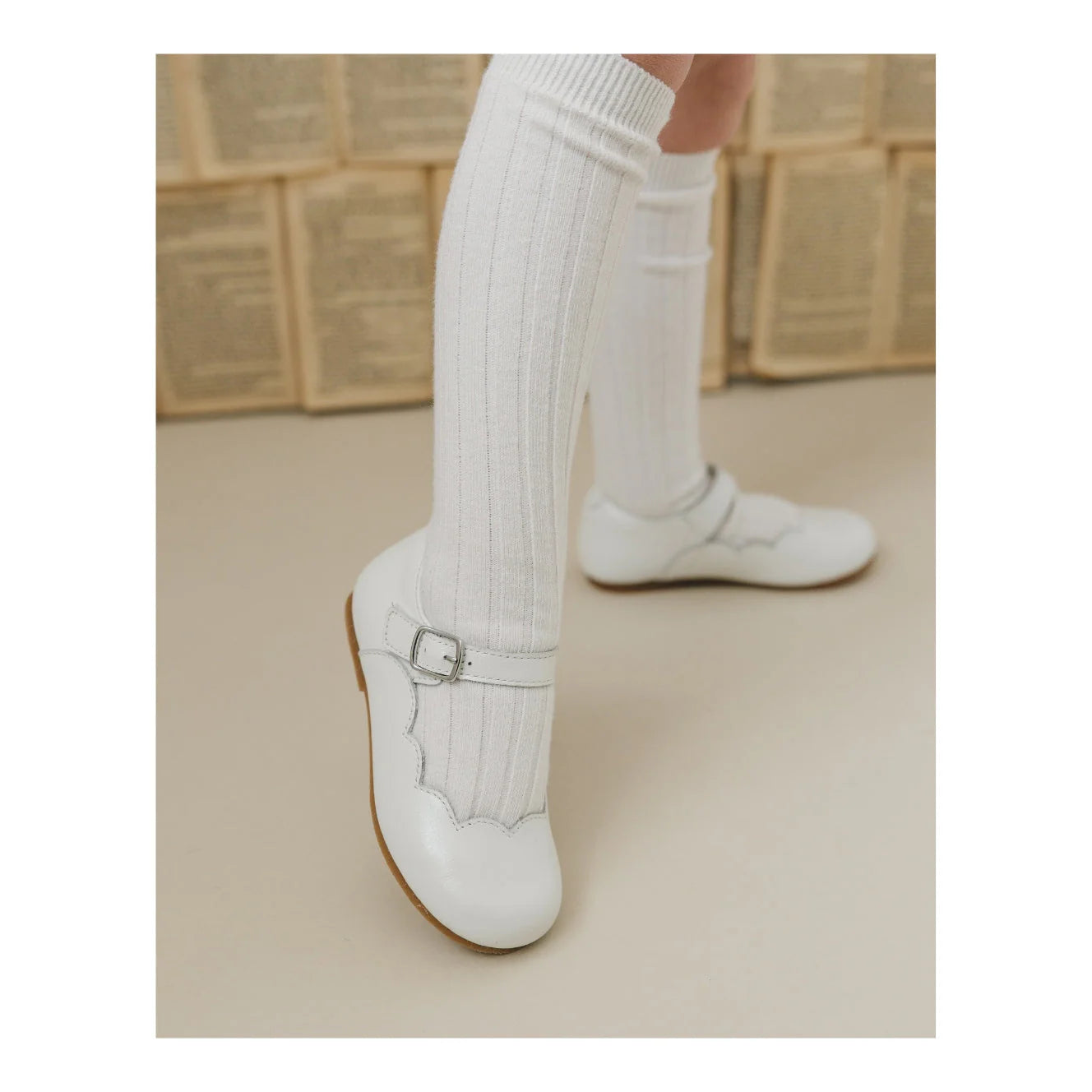 Sonia Scalloped Flat White