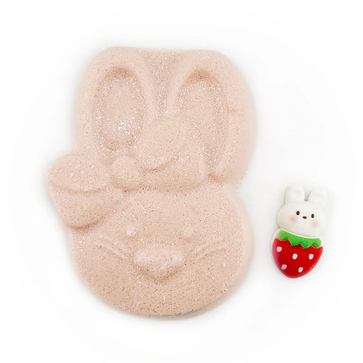 Natural Bunny Prize Bath Bomb