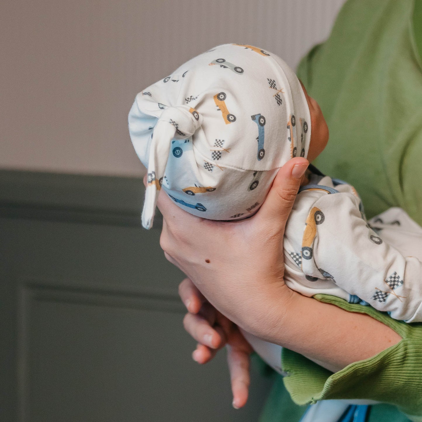 Speedster Top Knot Hat 0-4 Months