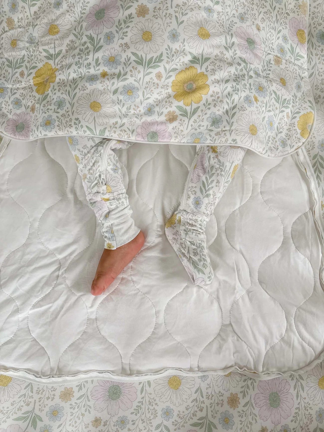 Gunamuna Bamboo Sleep Bag 1.0 Tog Wildflower