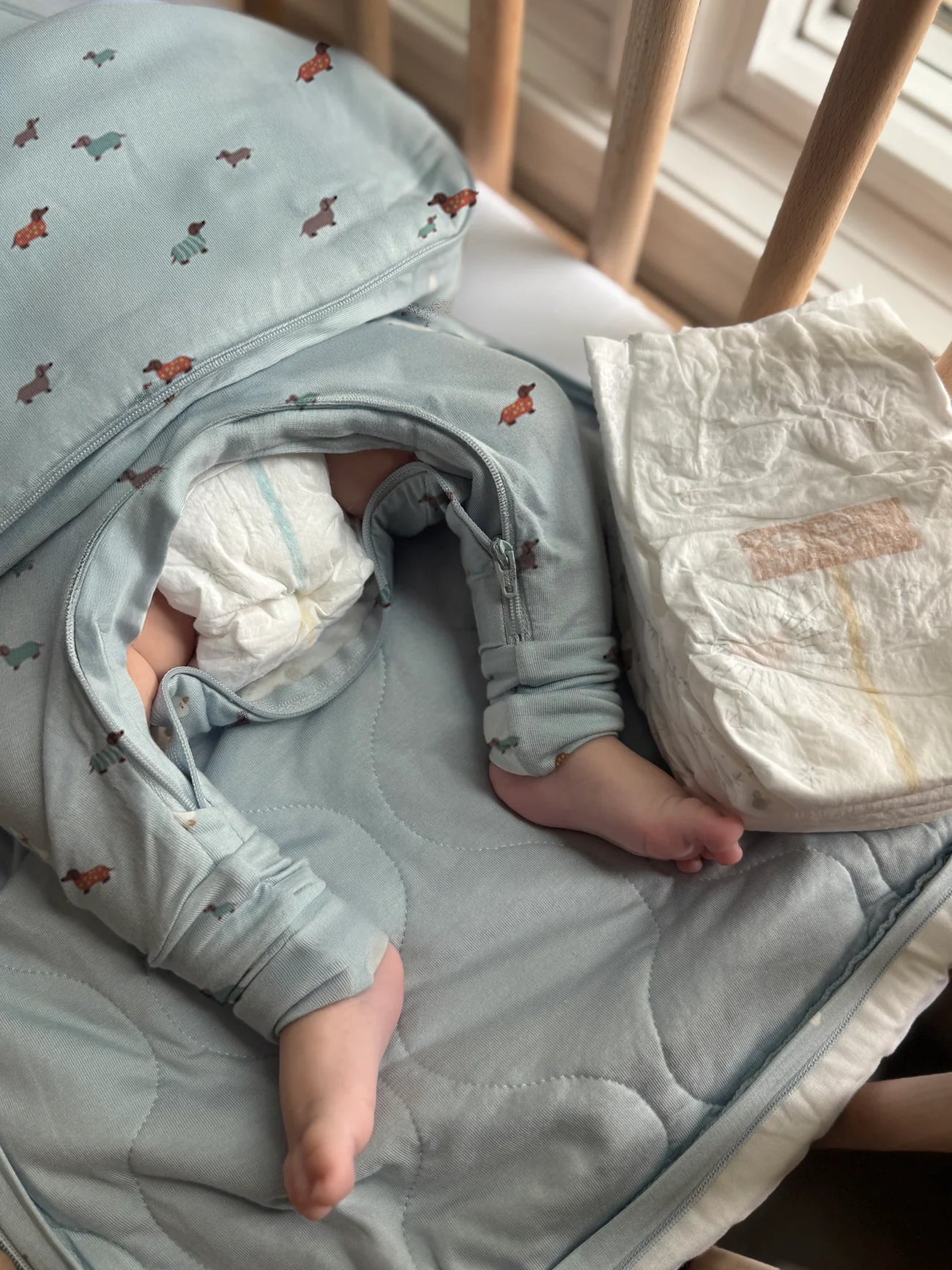 Gunamuna Bamboo Swaddle Sleep Bag 1.0 Tog Woof