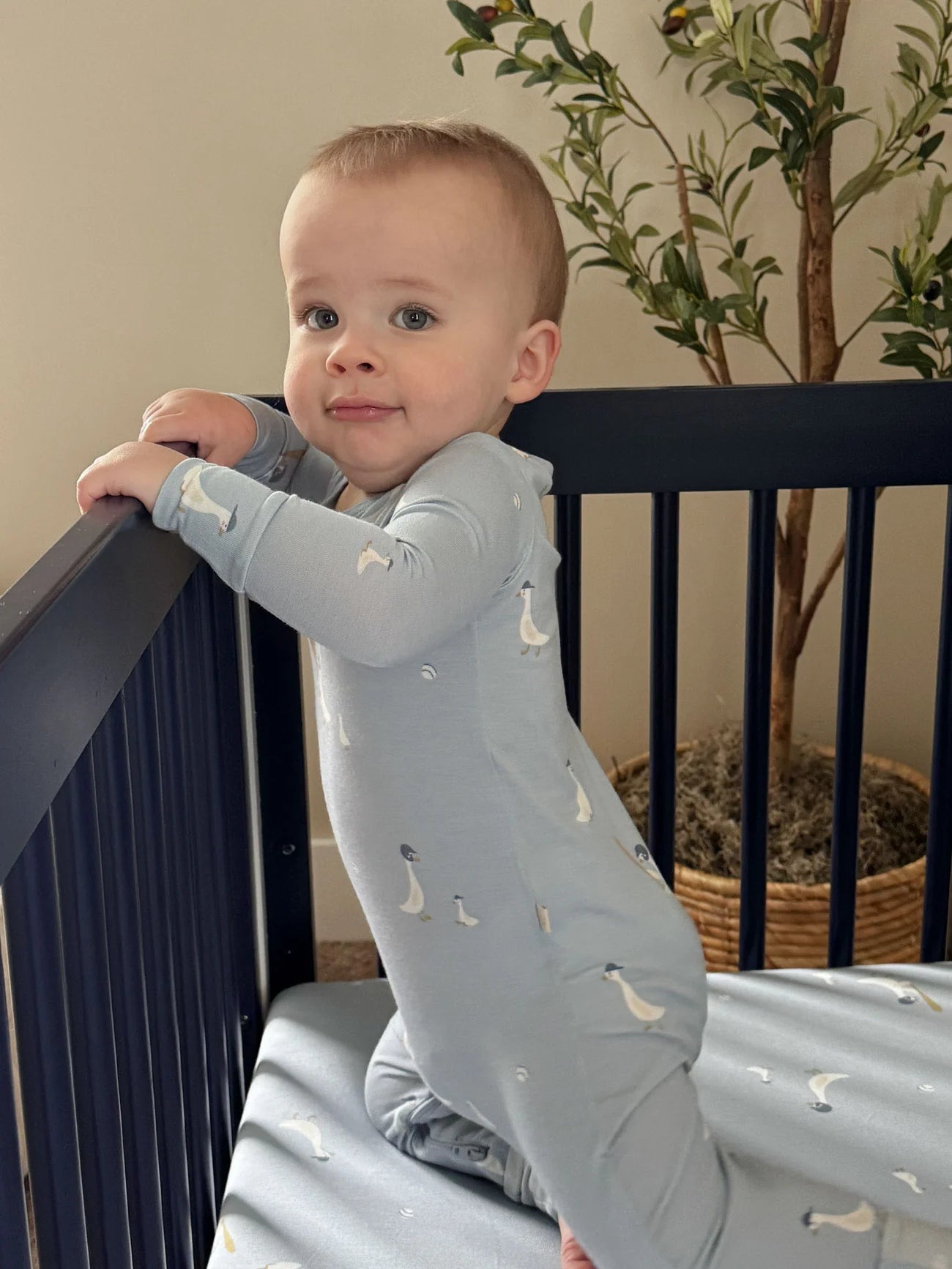 Gunamuna Bamboo Convertible PJ Baseball Goose