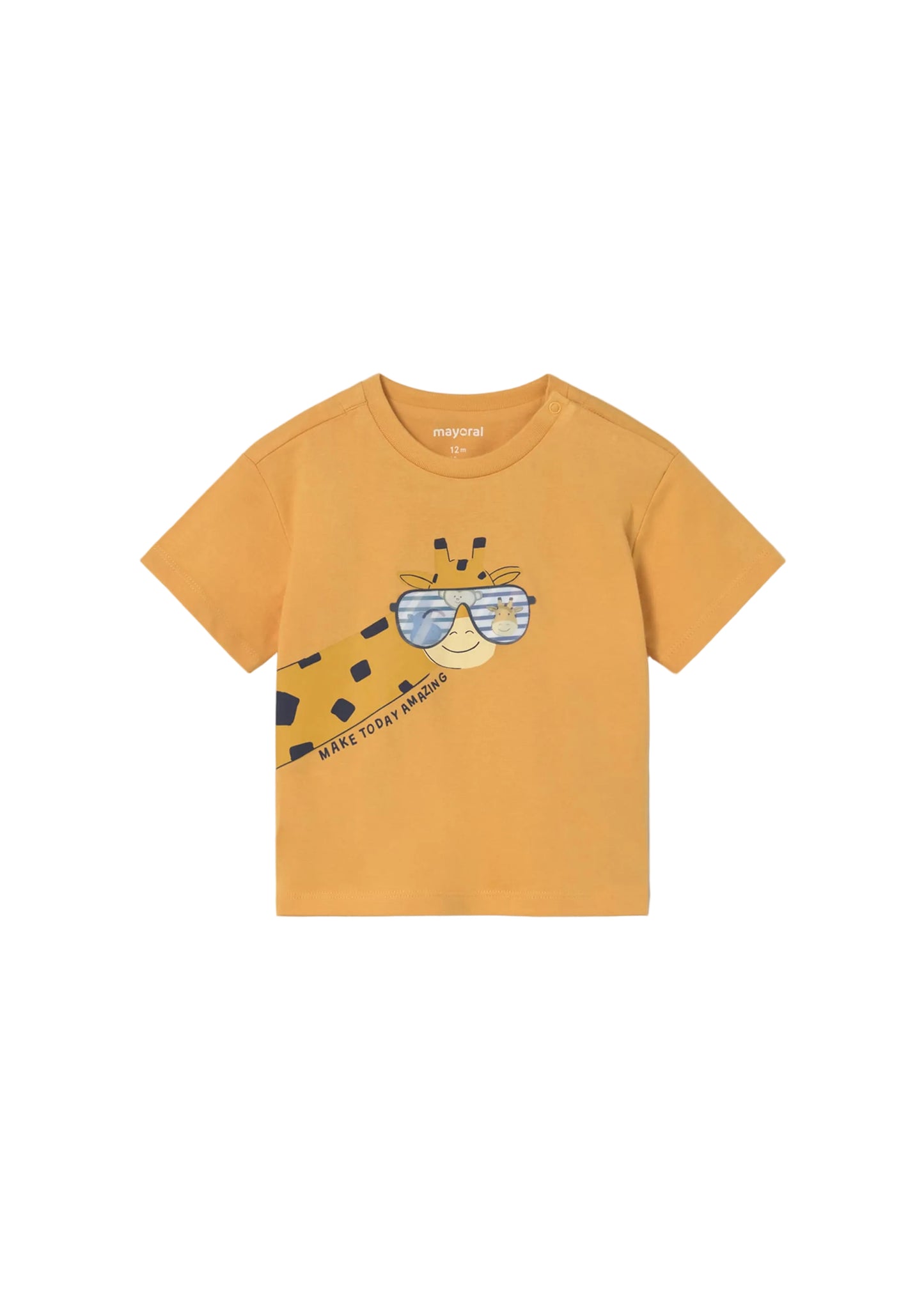 Giraffe Graphic T-Shirt