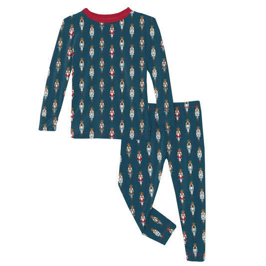 Print Long Sleeve Pajama Set in Peacock Nutcrackers