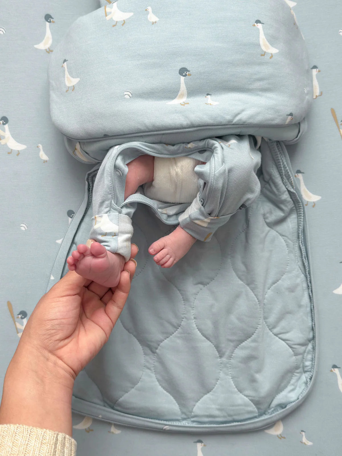 Gunamuna Bamboo Swaddle Sleep Bag 1.0 Tog Baseball Goose
