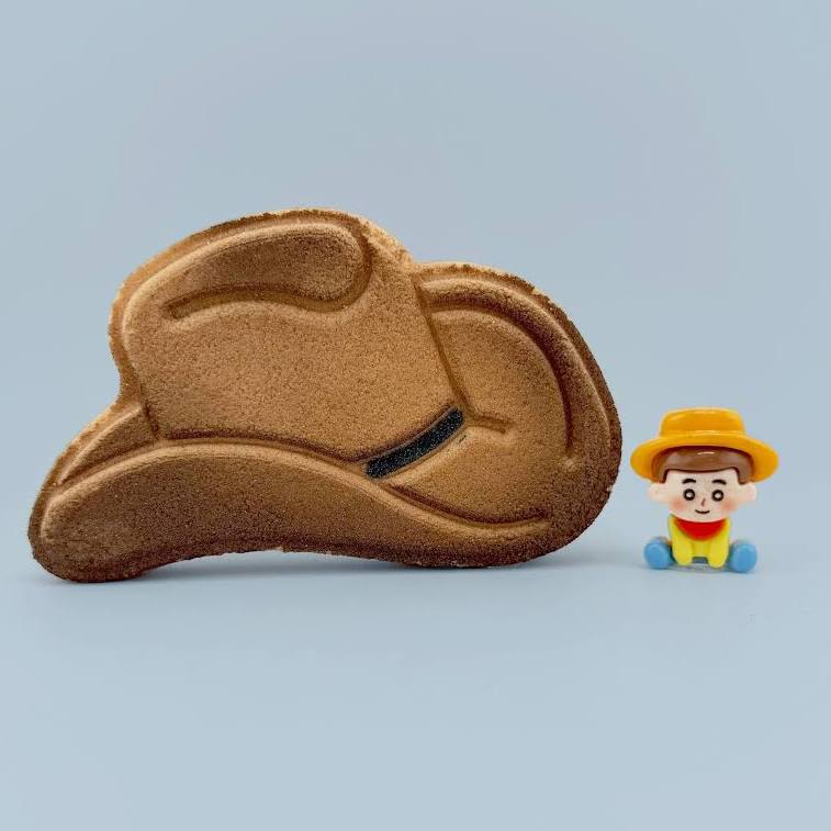 Cowboy Hat Prize Bath Bomb