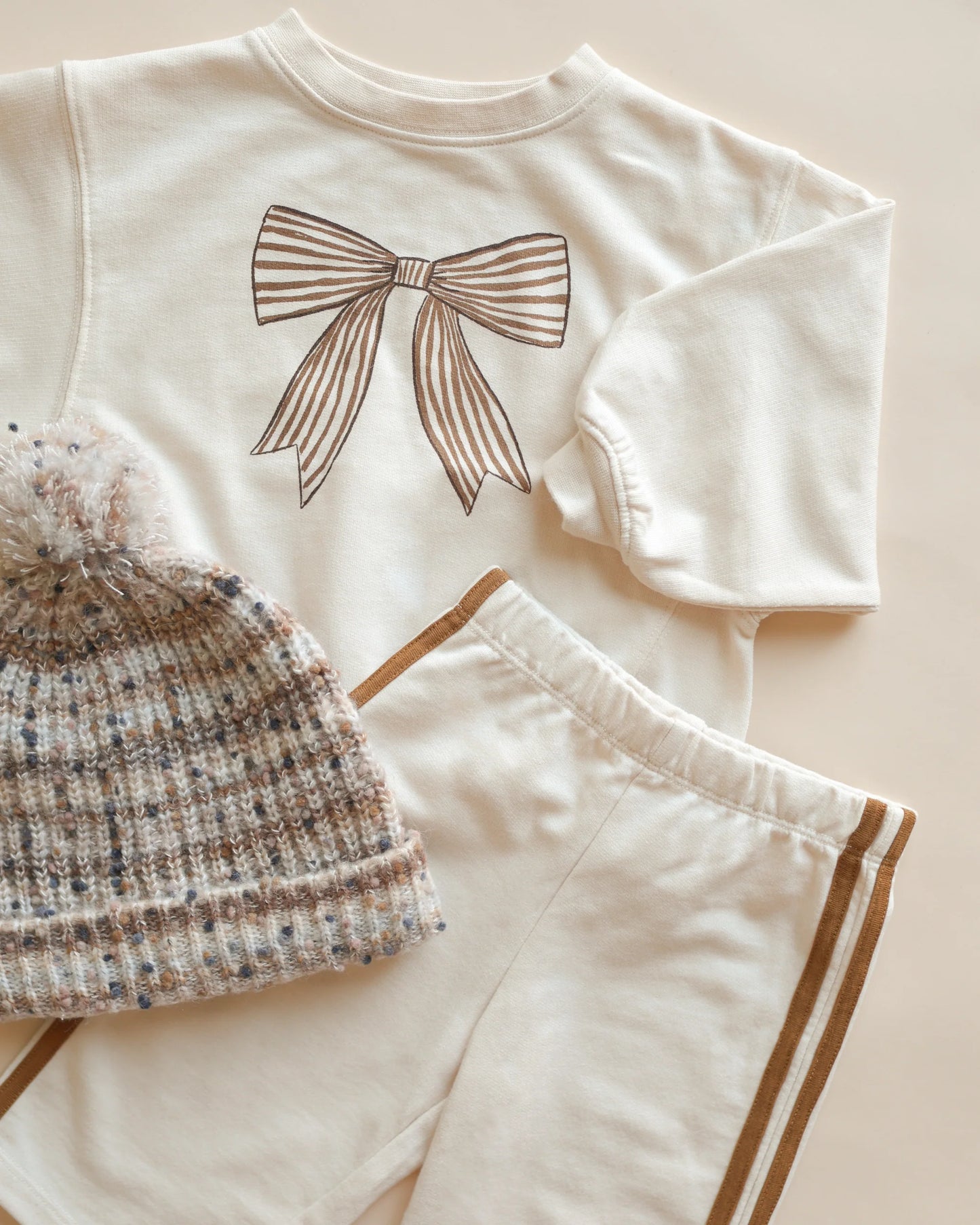 Oversized Sweatshirt || Bow
