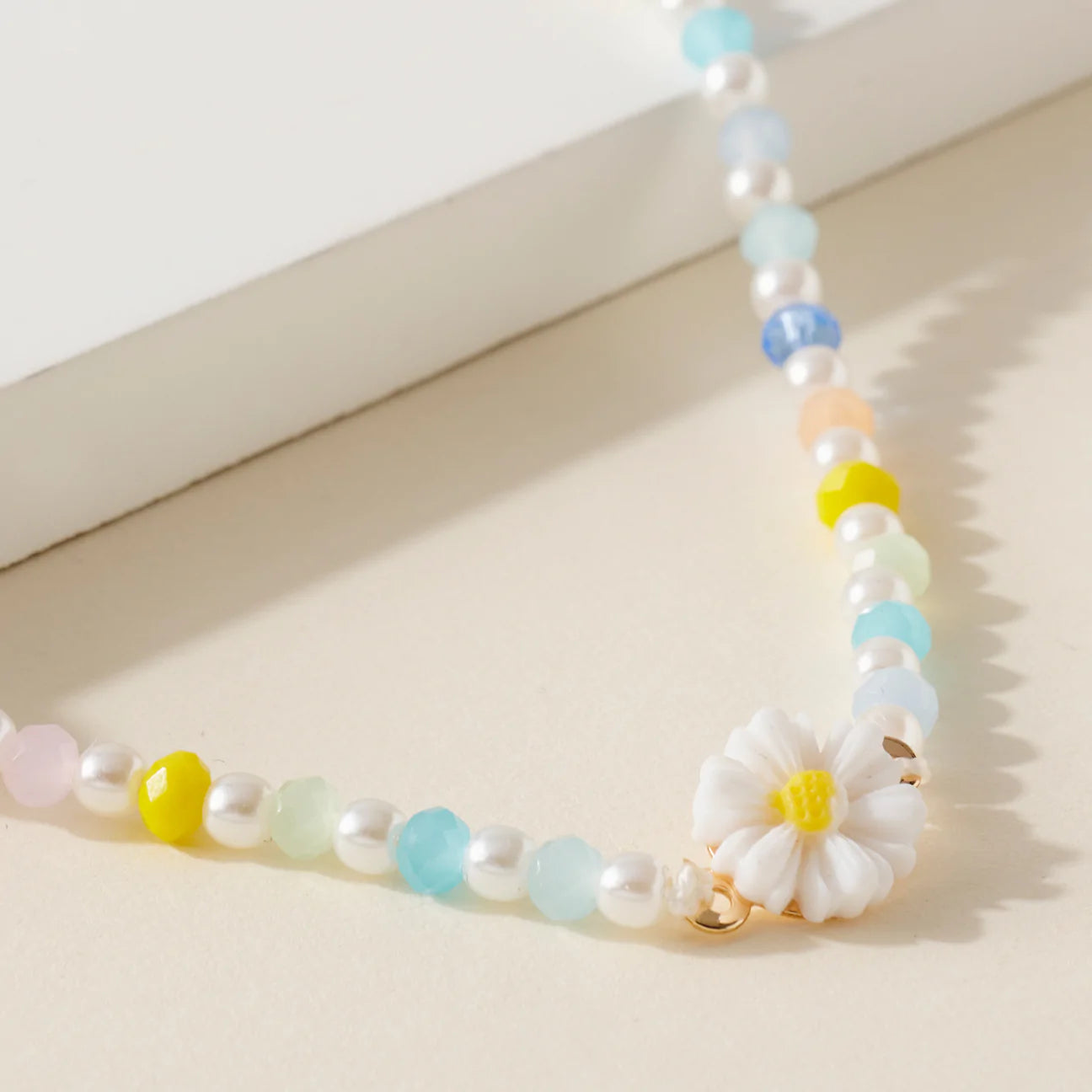 Flower Glass Bead Choker Necklace